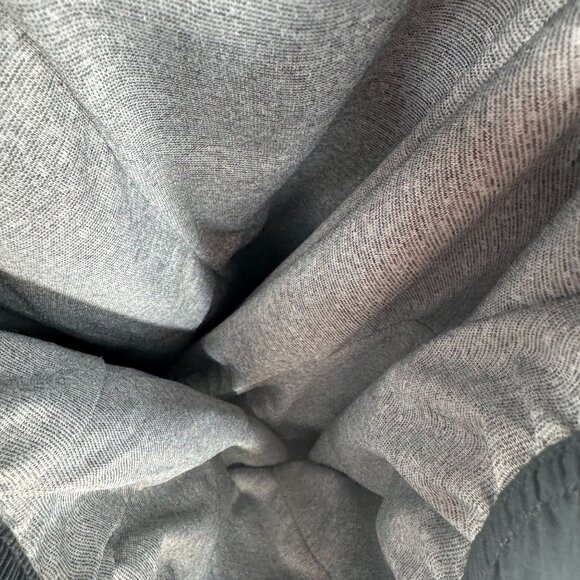 Vuori Kore Lined Shorts Men's Size 30 Gray Drawstring Embroidered Logo - Picture 7 of 9